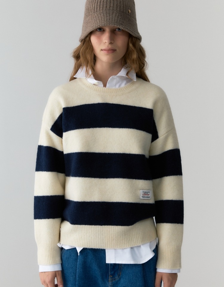 bold stripe color knit - navy